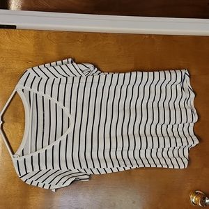 Torrid Size 0 Classic fit tee